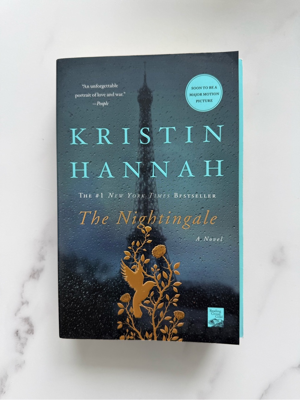 Kristin Hannah The Nightingale - Paperback Novel